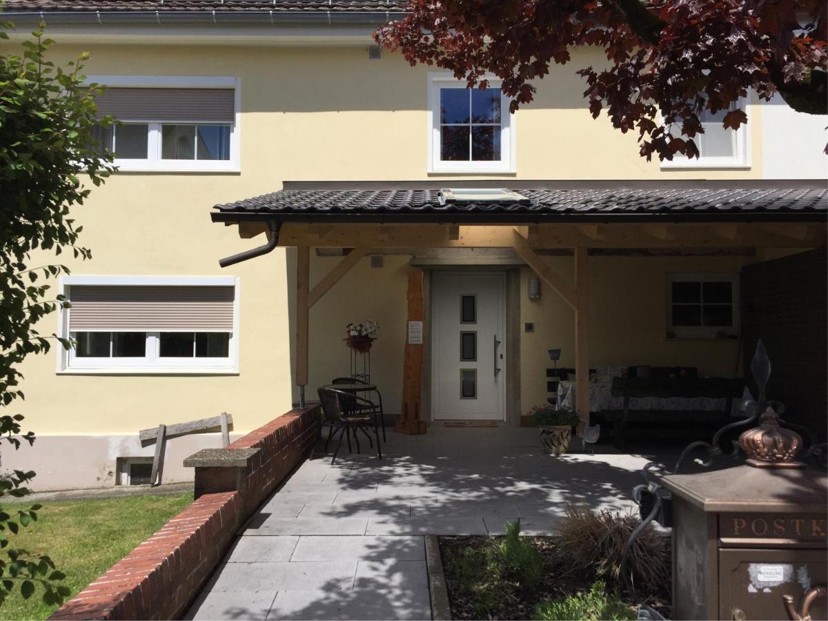 Apartmentvermietung Ingrid Bolkart - Landleben 6 Illertissen Exterior photo